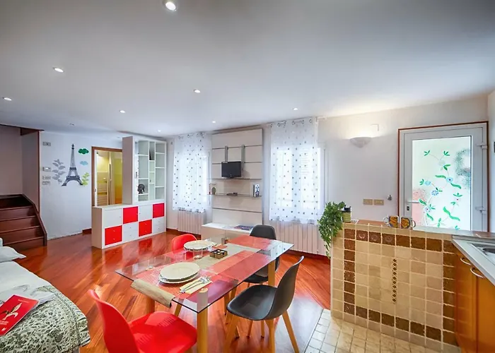 Le Rive Charming Loft