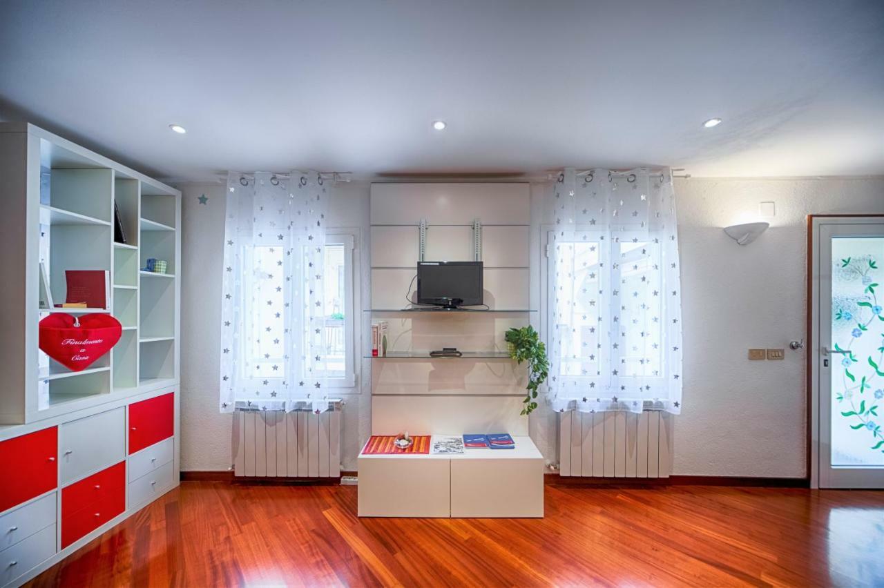Le Rive Charming Loft Apartment *